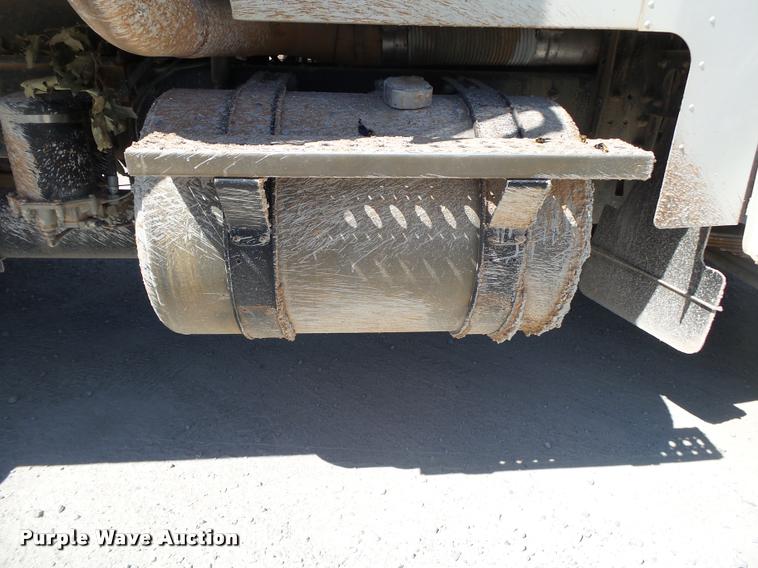 image for item DB7399 2004 Freightliner FLD120 SD dump truck