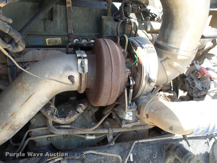 image for item DB7399 2004 Freightliner FLD120 SD dump truck