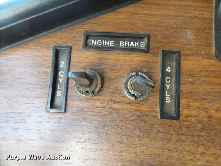 image for item DB7399 2004 Freightliner FLD120 SD dump truck