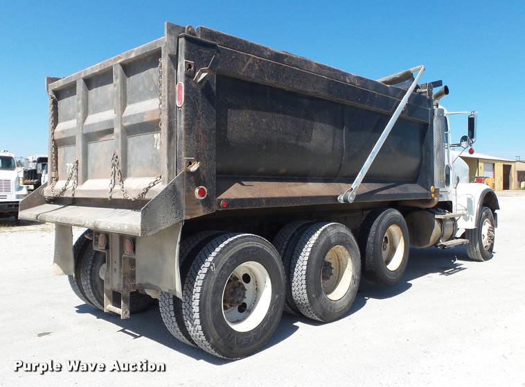 image for item DB7400 2004 Freightliner FLD120 SD dump truck