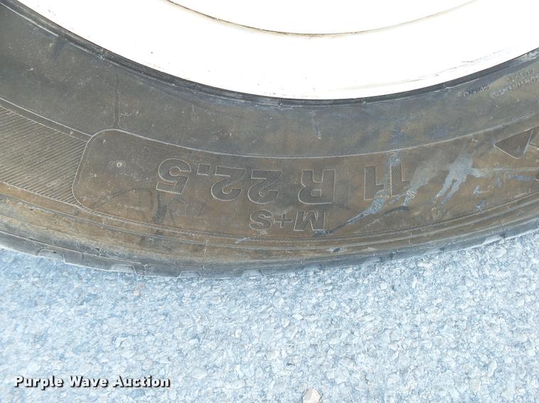 image for item DB7400 2004 Freightliner FLD120 SD dump truck