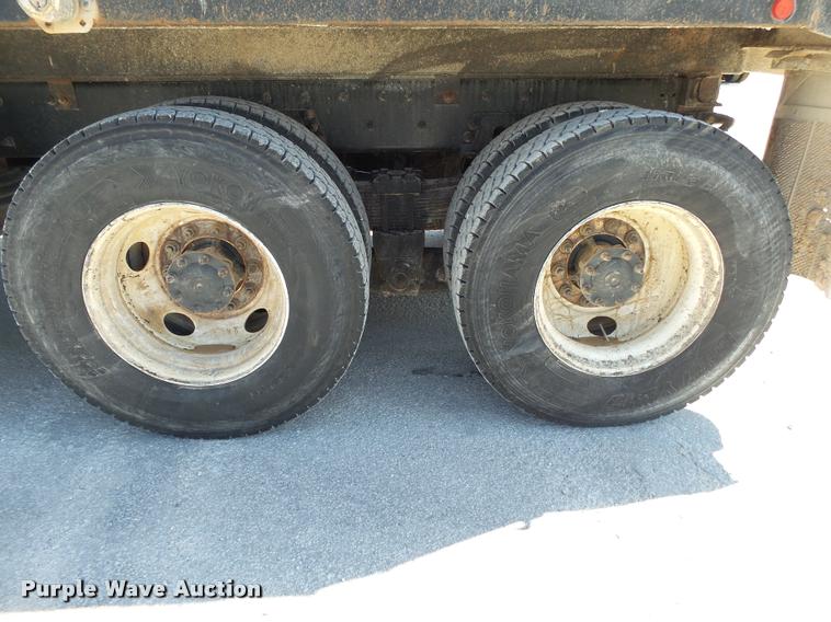 image for item DB7400 2004 Freightliner FLD120 SD dump truck