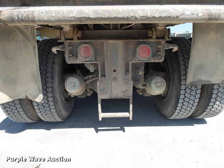 image for item DB7400 2004 Freightliner FLD120 SD dump truck