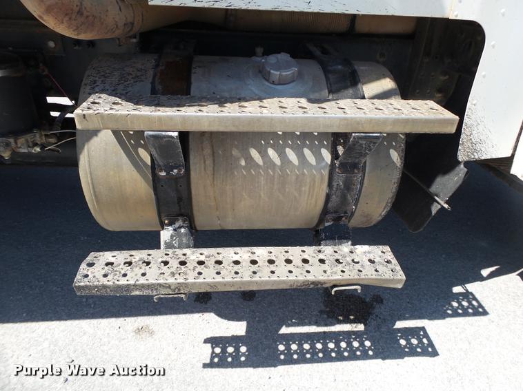 image for item DB7400 2004 Freightliner FLD120 SD dump truck