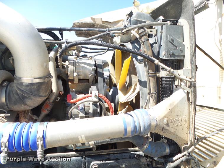 image for item DB7400 2004 Freightliner FLD120 SD dump truck