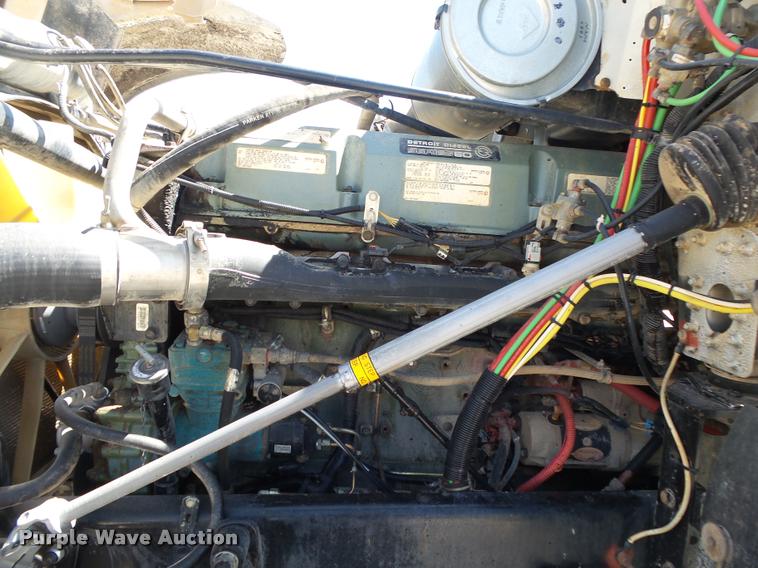 image for item DB7400 2004 Freightliner FLD120 SD dump truck