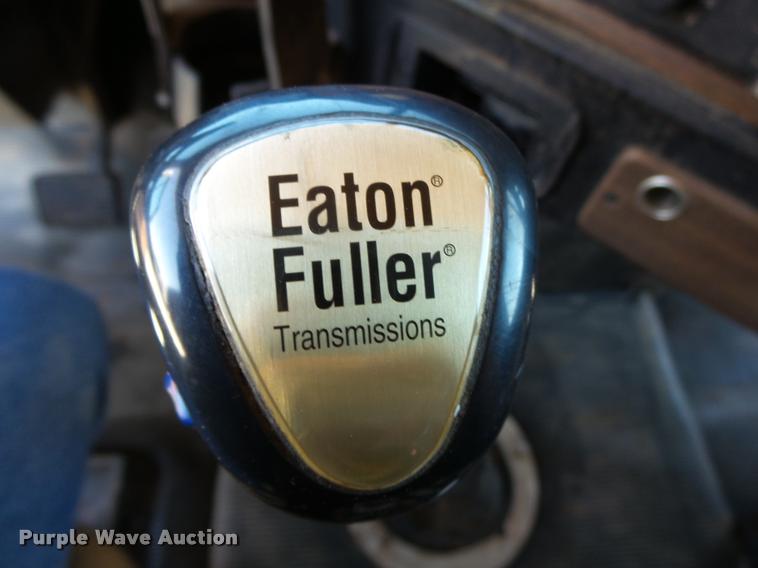 image for item DB7400 2004 Freightliner FLD120 SD dump truck