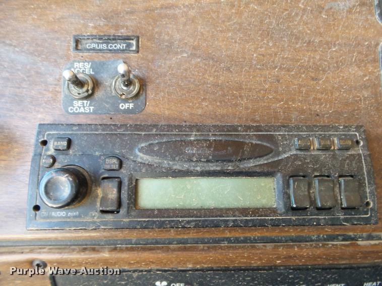 image for item DB7400 2004 Freightliner FLD120 SD dump truck