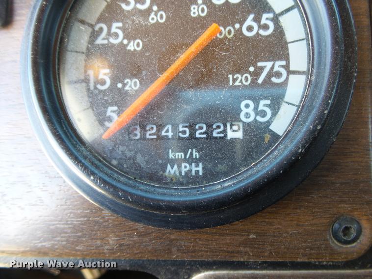 image for item DB7400 2004 Freightliner FLD120 SD dump truck