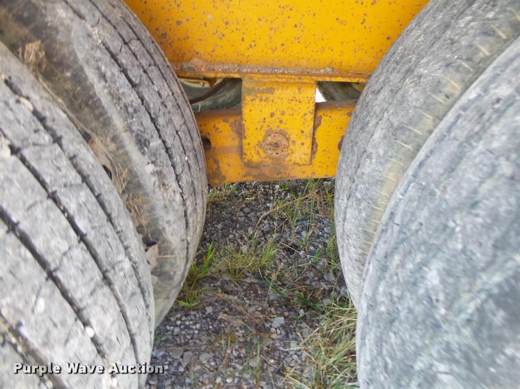 image for item DB7404 1986 Holden ID02020 equipment trailer