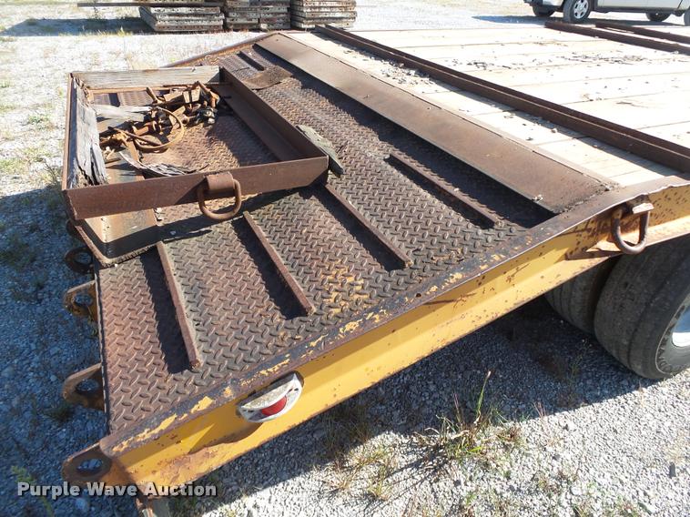 image for item DB7404 1986 Holden ID02020 equipment trailer