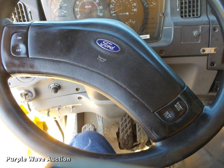 image for item DB7406 1998 Ford LT9501 Louisville 101 dump truck