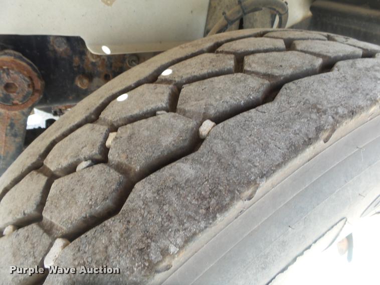 image for item DB7415 2001 Mack RD688S dump truck