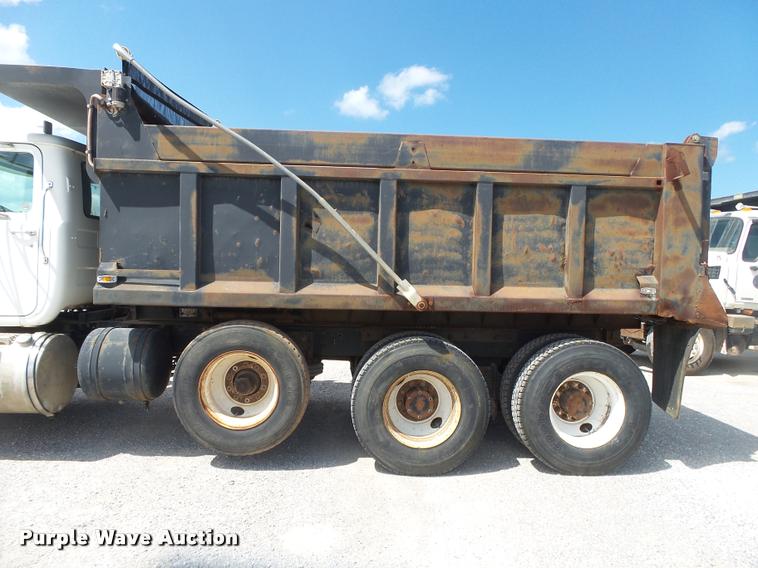 image for item DB7415 2001 Mack RD688S dump truck