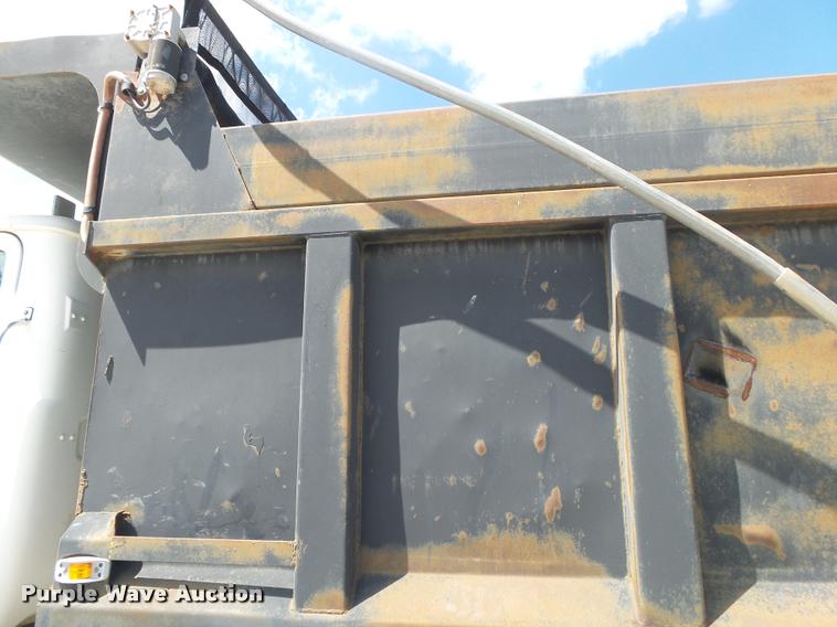 image for item DB7415 2001 Mack RD688S dump truck