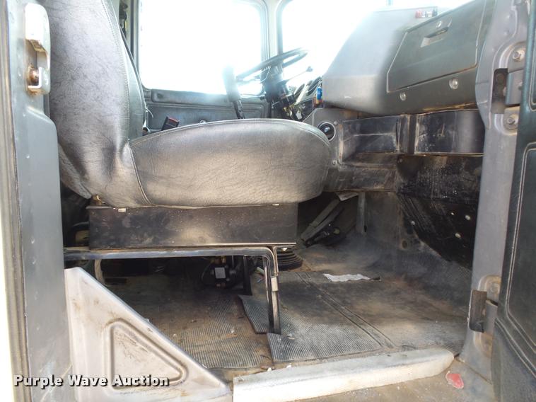 image for item DB7415 2001 Mack RD688S dump truck