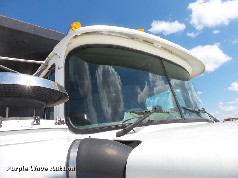 image for item DB7415 2001 Mack RD688S dump truck