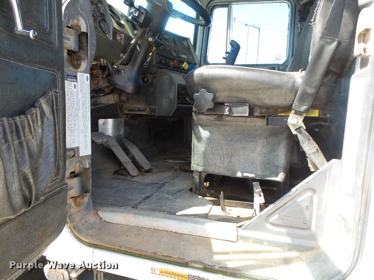 image for item DB7415 2001 Mack RD688S dump truck