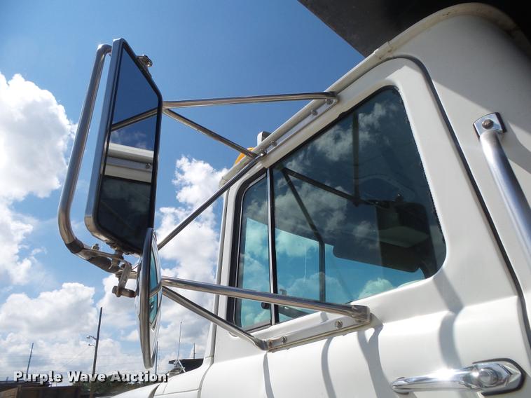 image for item DB7416 2003 Mack RD688S dump truck