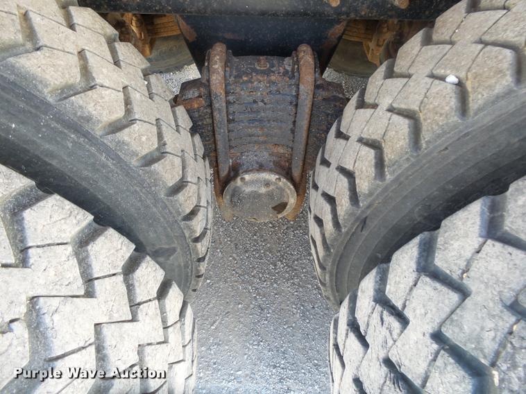 image for item DB7416 2003 Mack RD688S dump truck