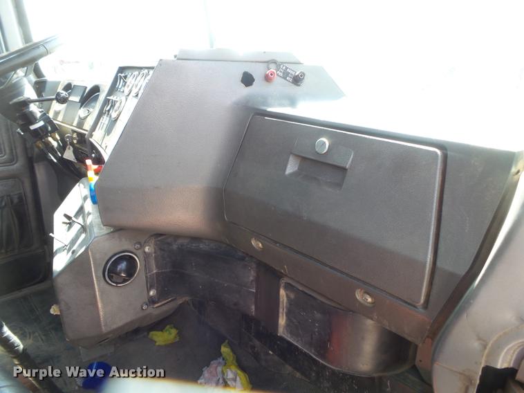 image for item DB7416 2003 Mack RD688S dump truck