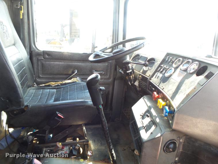 image for item DB7416 2003 Mack RD688S dump truck