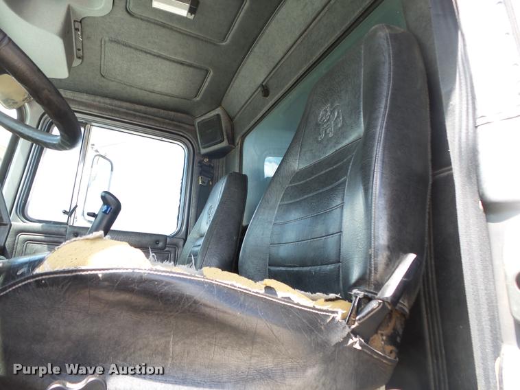 image for item DB7416 2003 Mack RD688S dump truck