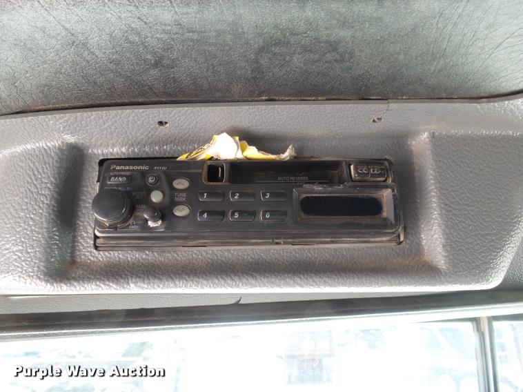 image for item DB7416 2003 Mack RD688S dump truck