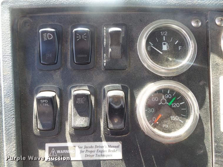 image for item DB7416 2003 Mack RD688S dump truck