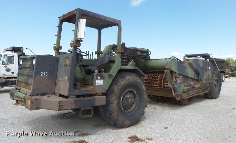 image for item DB7417 1982 Caterpillar 613B grid roller scraper