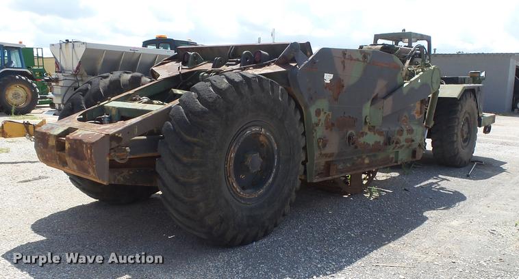 image for item DB7417 1982 Caterpillar 613B grid roller scraper