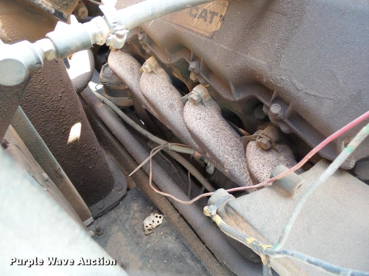 image for item DB7417 1982 Caterpillar 613B grid roller scraper