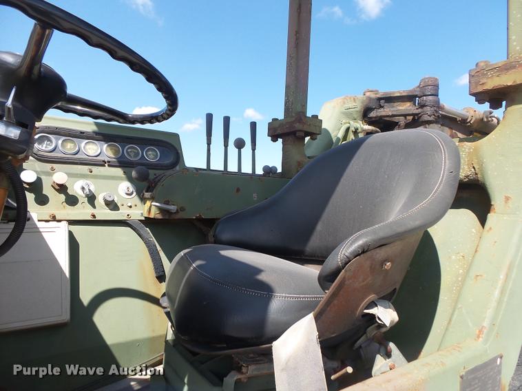 image for item DB7417 1982 Caterpillar 613B grid roller scraper