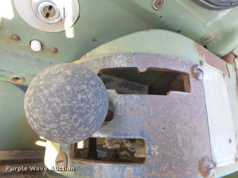 image for item DB7417 1982 Caterpillar 613B grid roller scraper