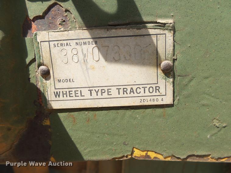 image for item DB7417 1982 Caterpillar 613B grid roller scraper