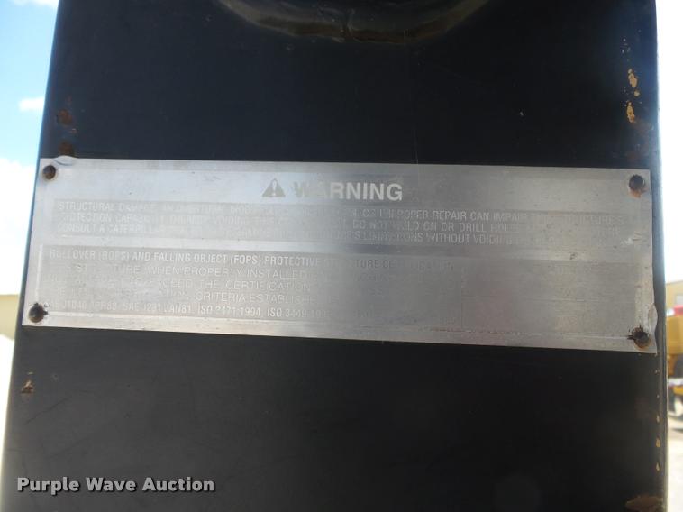 image for item DB7418 1999 Caterpillar CB-534C double drum vibratory roller