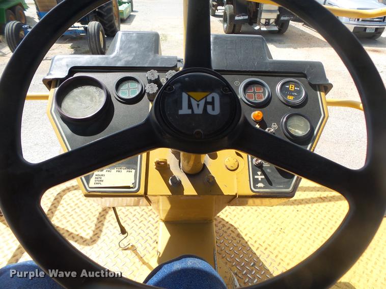 image for item DB7418 1999 Caterpillar CB-534C double drum vibratory roller