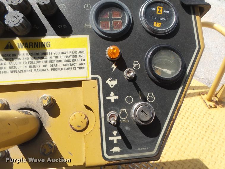 image for item DB7418 1999 Caterpillar CB-534C double drum vibratory roller