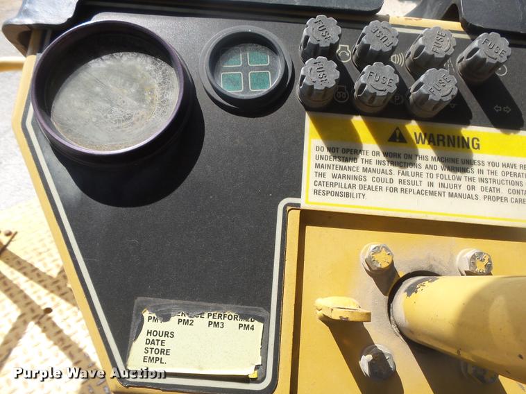 image for item DB7418 1999 Caterpillar CB-534C double drum vibratory roller