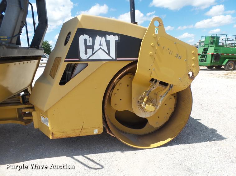 image for item DB7419 2003 Caterpillar CB-534D double drum vibratory roller