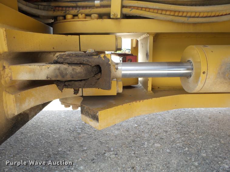 image for item DB7419 2003 Caterpillar CB-534D double drum vibratory roller