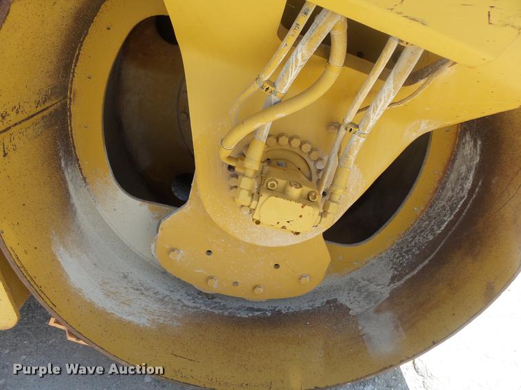 image for item DB7419 2003 Caterpillar CB-534D double drum vibratory roller
