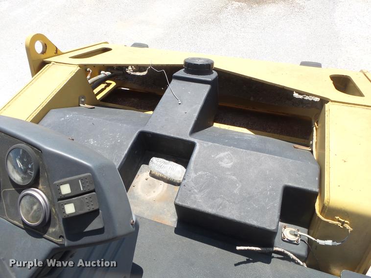 image for item DB7419 2003 Caterpillar CB-534D double drum vibratory roller