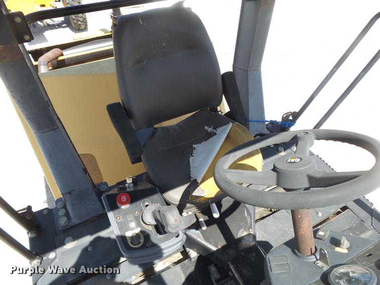 image for item DB7419 2003 Caterpillar CB-534D double drum vibratory roller