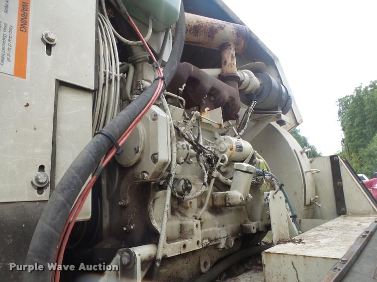 image for item DB7462 1990 Ford L7000 street sweeper truck