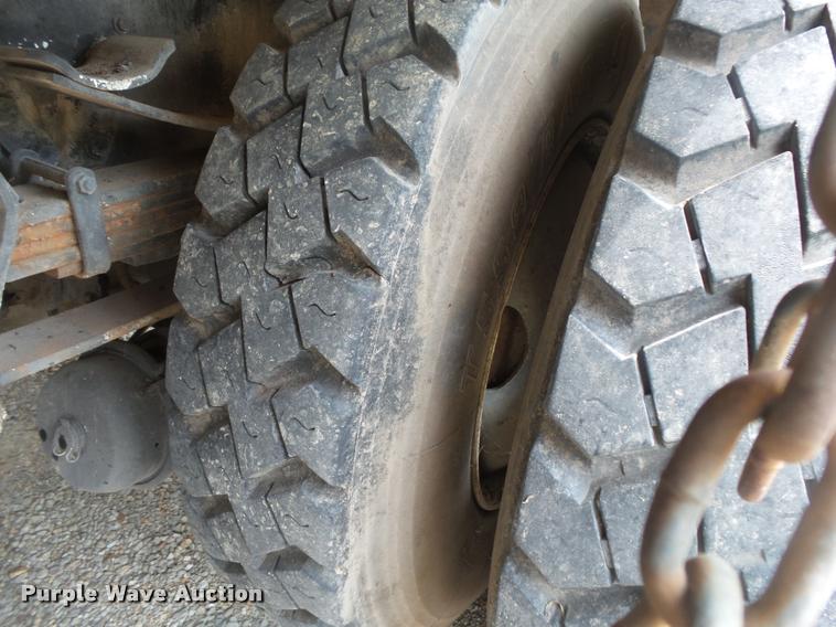 image for item DB7462 1990 Ford L7000 street sweeper truck