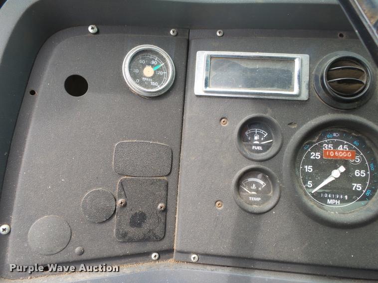 image for item DB7462 1990 Ford L7000 street sweeper truck