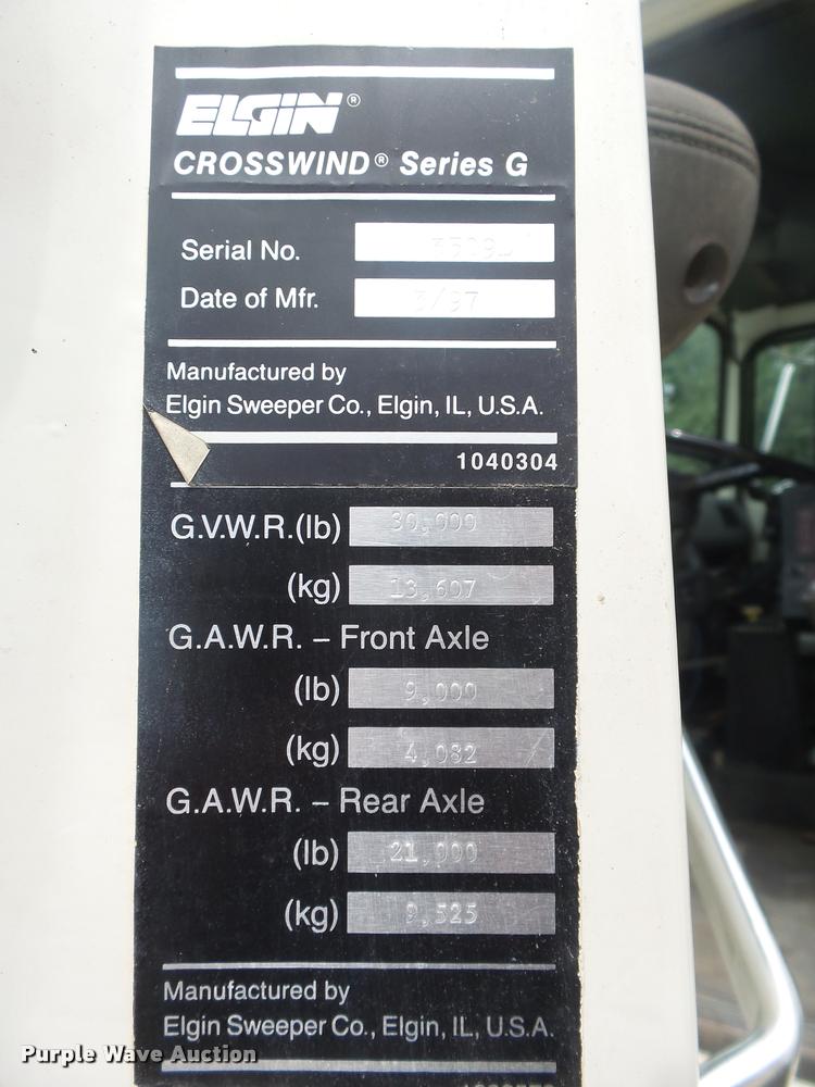 image for item DB7462 1990 Ford L7000 street sweeper truck