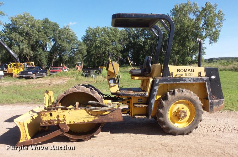 image for item DB8213 1999 Bomag BW142PDB-2 single drum compactor