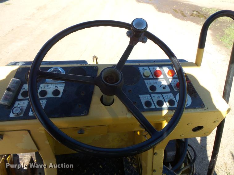 image for item DB8213 1999 Bomag BW142PDB-2 single drum compactor